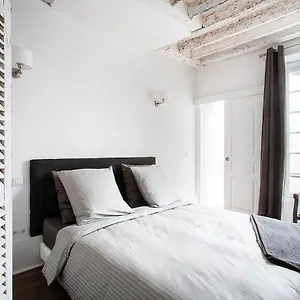  Apartment Gerard, Equipe 13eme France